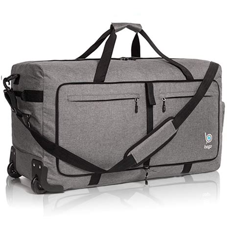 foldable duffle bag with wheels.